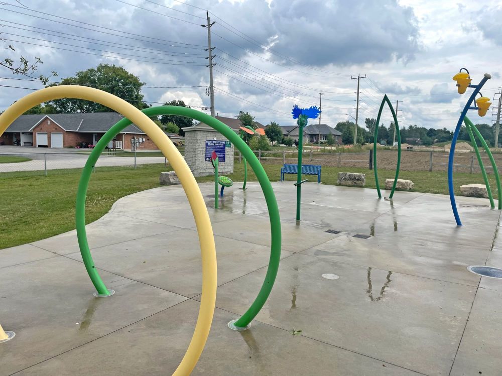 Mount Forest splash pad named after longtime Lions Club members post image