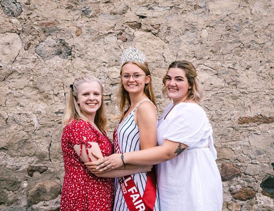 Two vie for ambassador title at Arthur Fall Fair post image