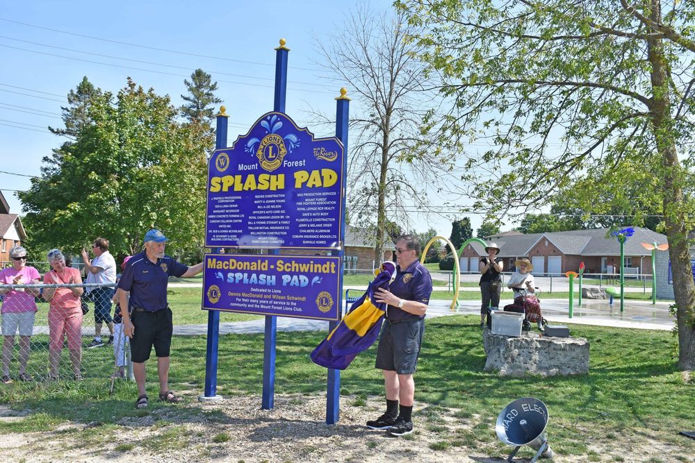 Mount Forest Splash Pad name sign unveiled post image