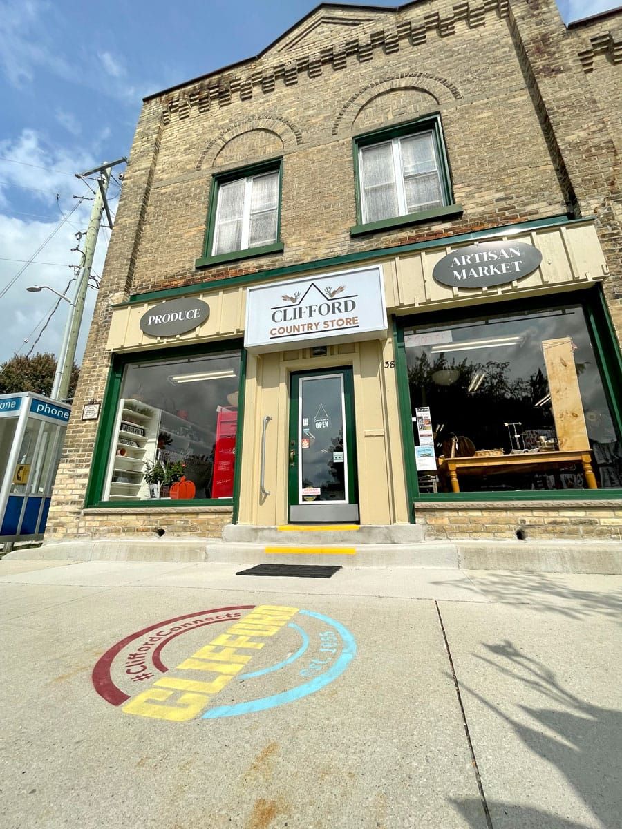 Coffee House Night in Clifford features art, music and history post image