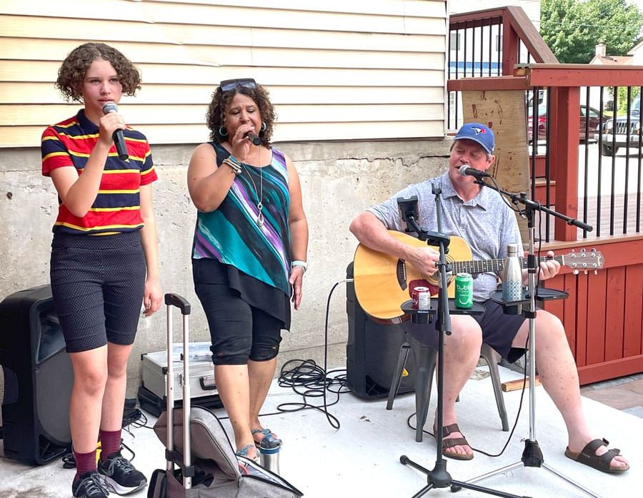 MooreBand begins concert series with Harriston show post image
