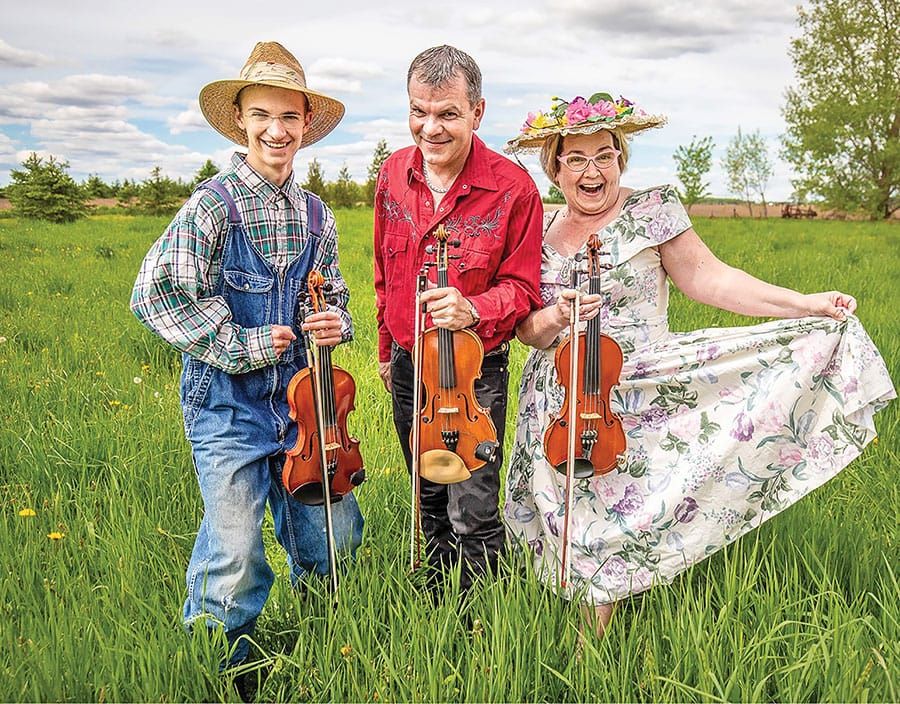 Woods bringing ‘Old Fashioned Hoedown’ to Shelburne Oct. 29 post image