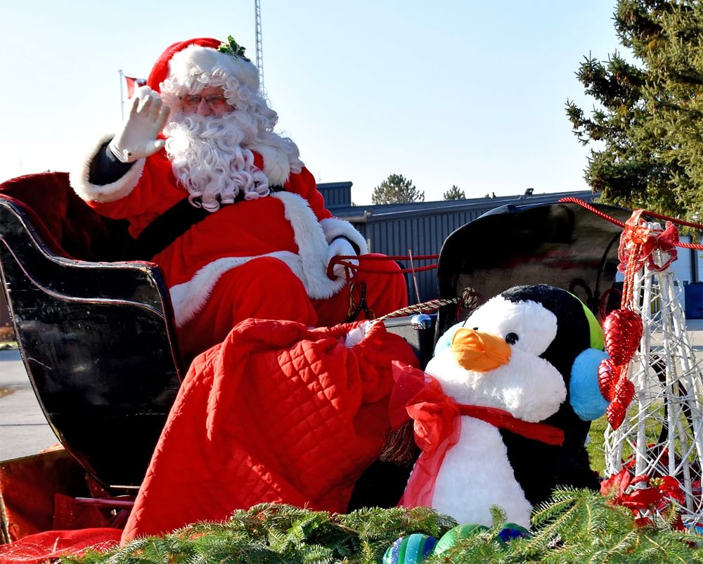 Puslinch Santa Claus parade will be a real parade this time – no drive-by post image