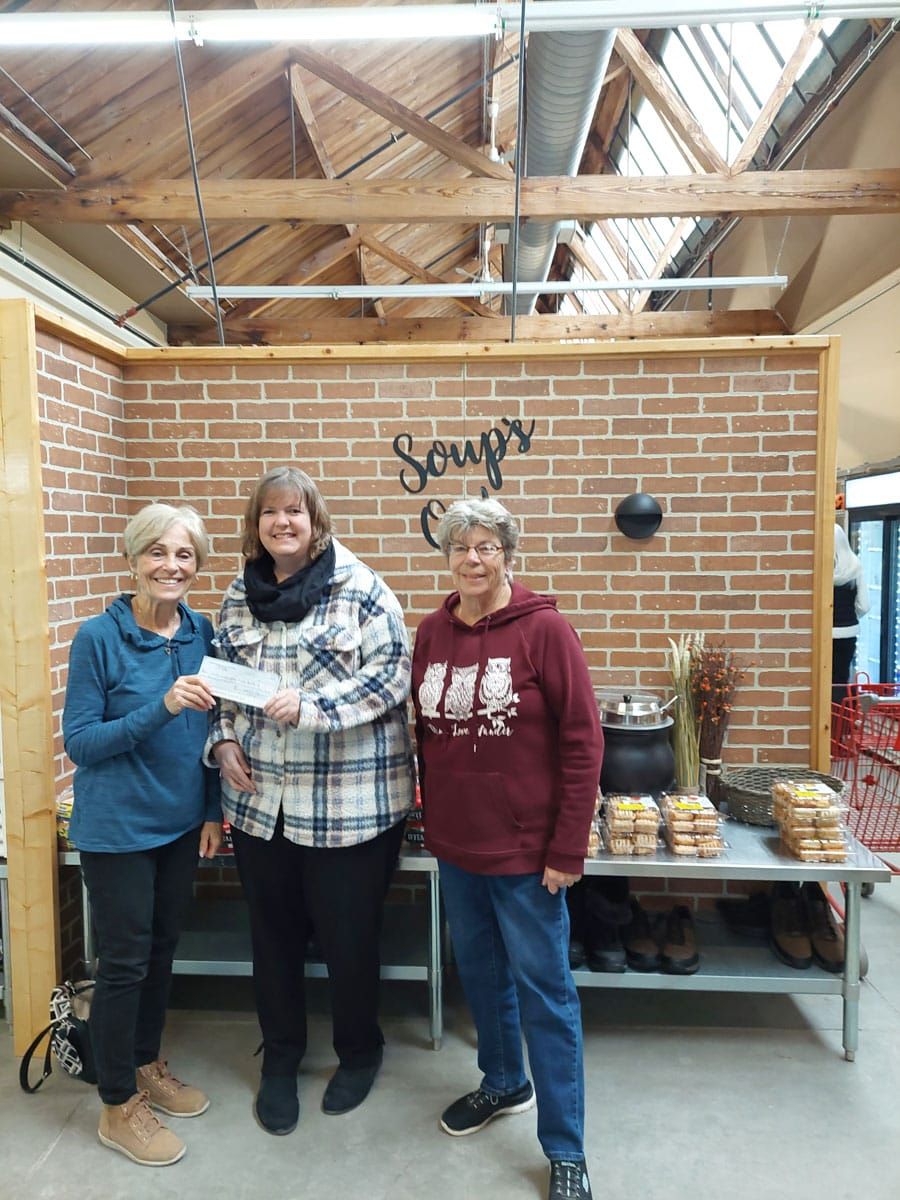Centre Wellington Contractors Association makes holiday donation to CW Food Bank post image