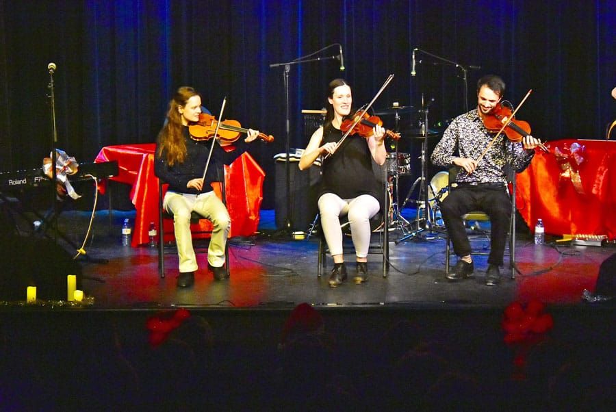 The Fitzgeralds brought Christmas tour to Fergus Grand Theatre post image