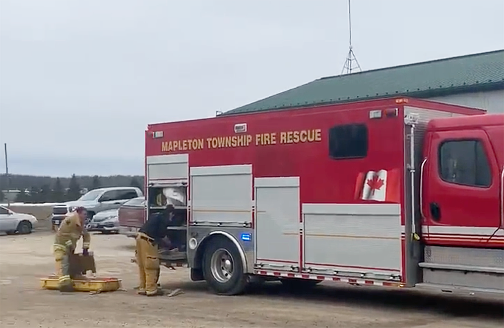 Worker airlifted to hospital after industrial accident in Mapleton post image