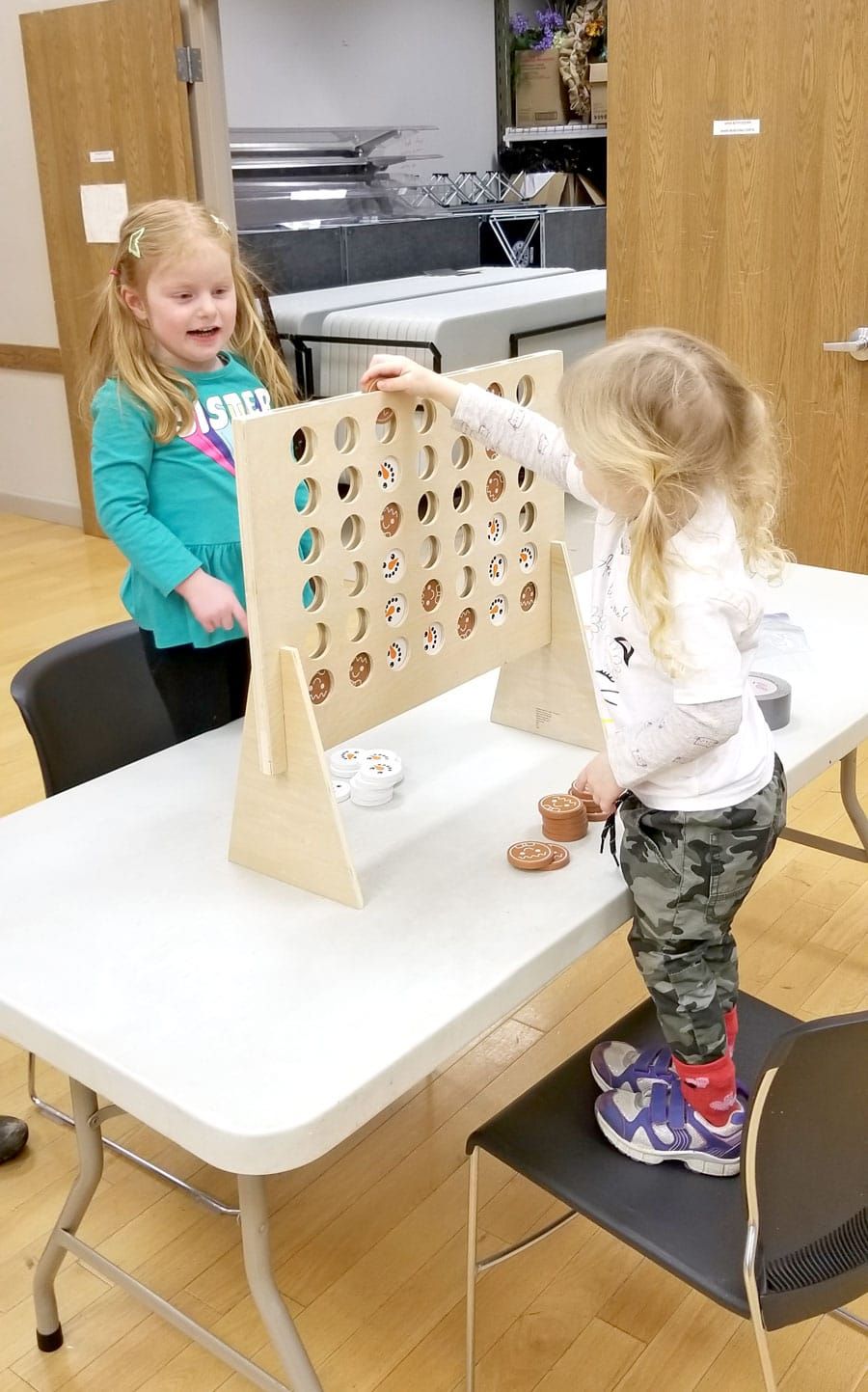 Family Games Night a hit in Alma post image