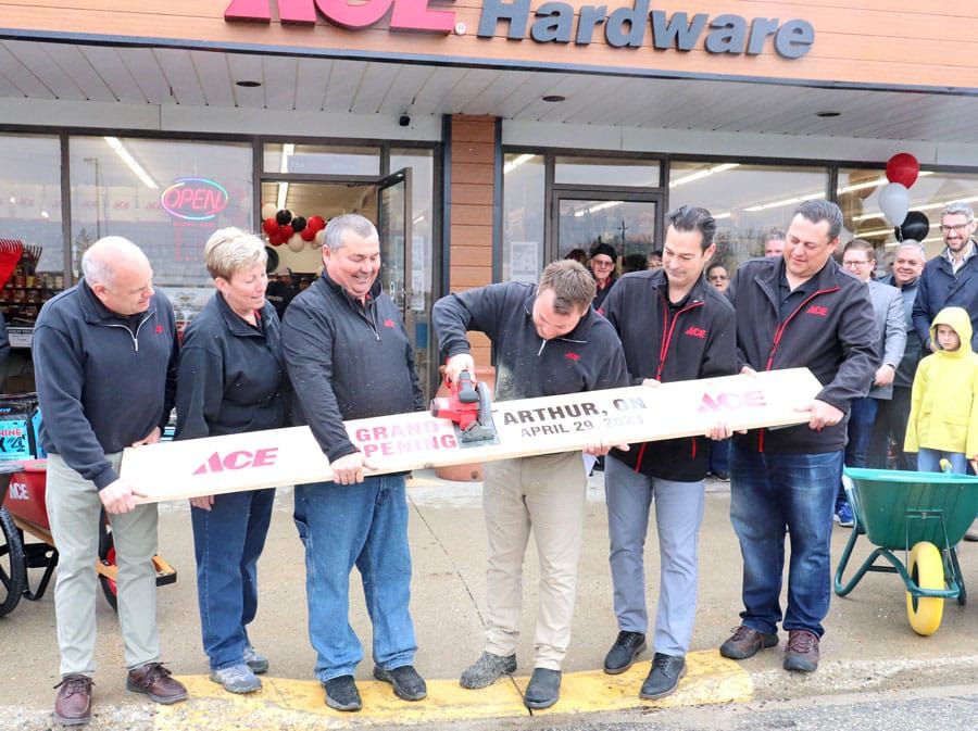 Ace Hardware opens it's newest location post image