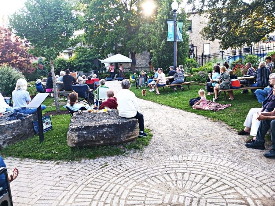 Free evening of music in Templin Gardens every Wednesday post image