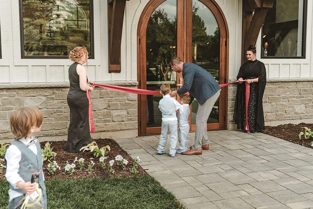 Grand Opening held for Erin Estate venue post image