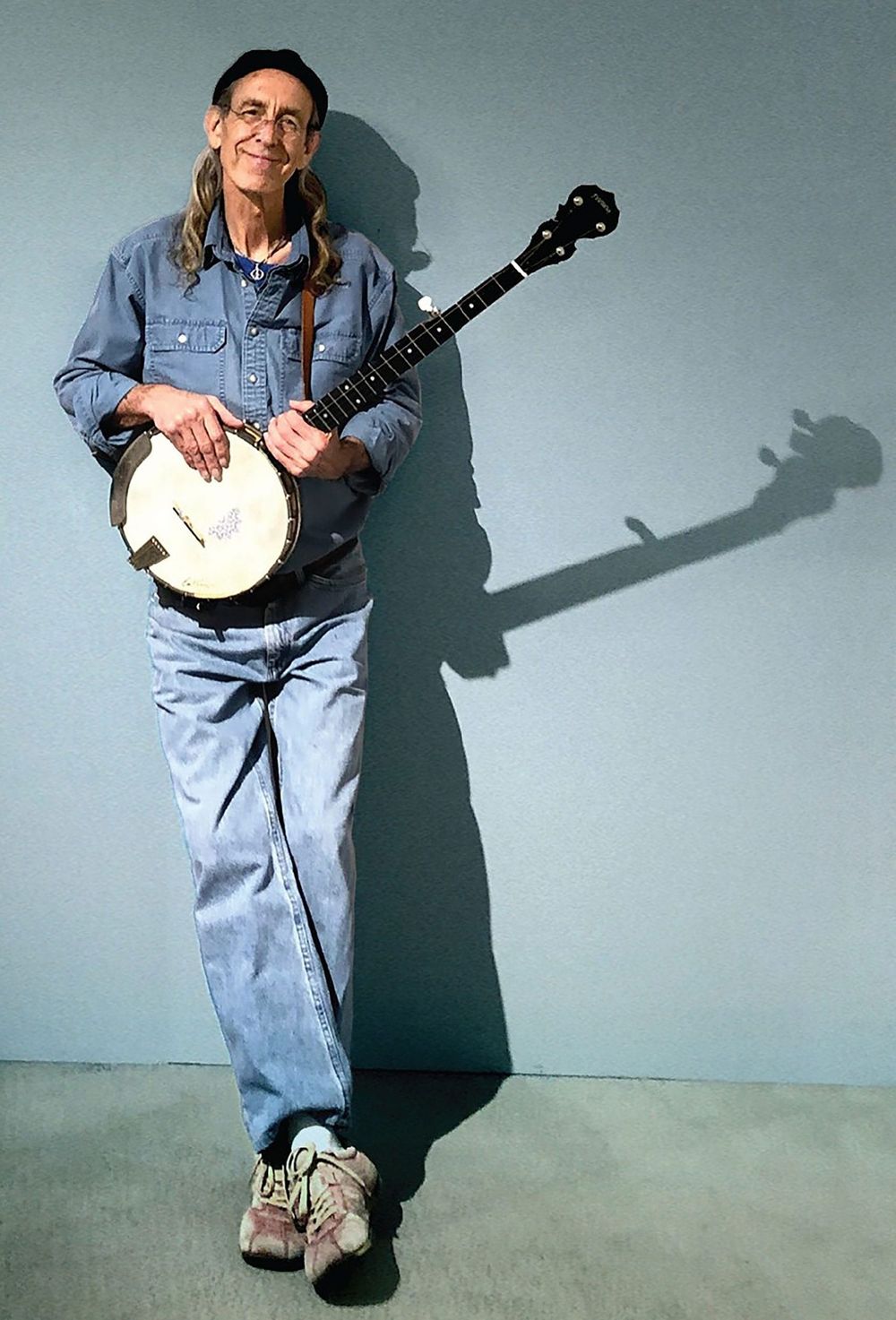 Guelph Fringe Festival welcomes back banjo player Tony Molesworth post image