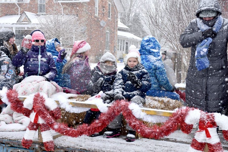 ‘Country Christmas’ theme of Alma Santa Claus Parade post image