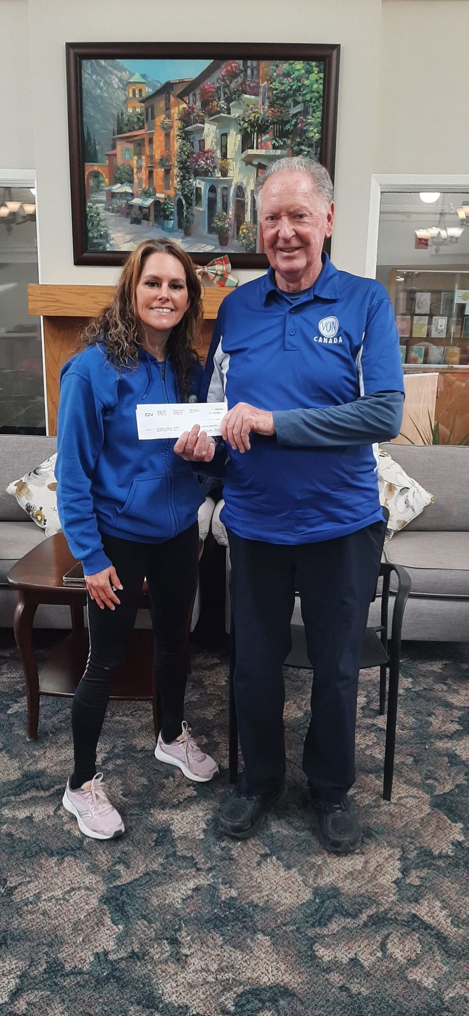 Victorian Order of Nurses receives $2500 cheque post image