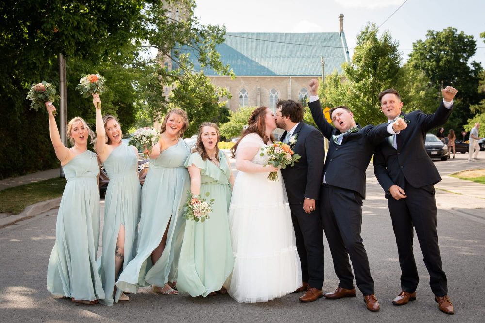 Behind the lens of unforgettable wedding photography post image