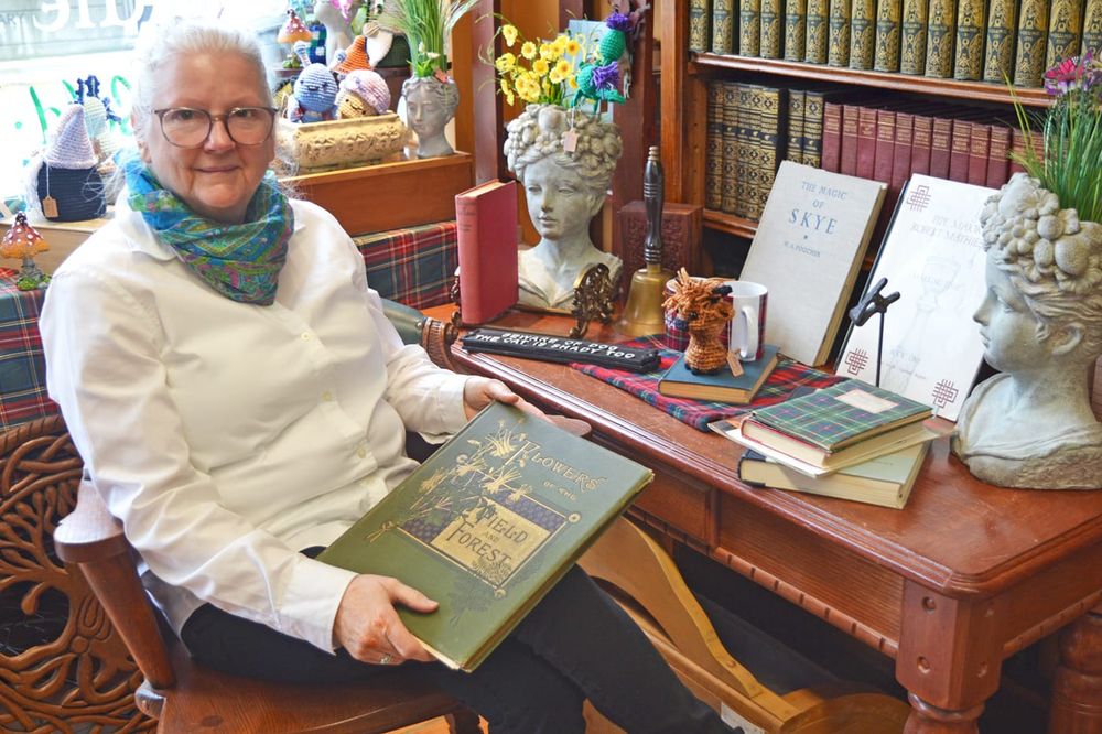 Greer brings joy, celebration to downtown Fergus post image