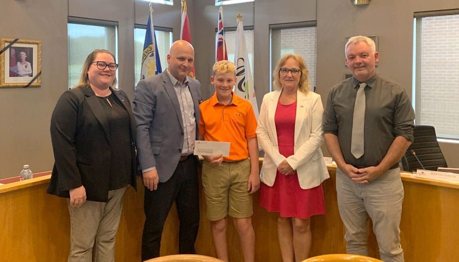 Hockey player Ty Martin receives $250 athletic bursary post image