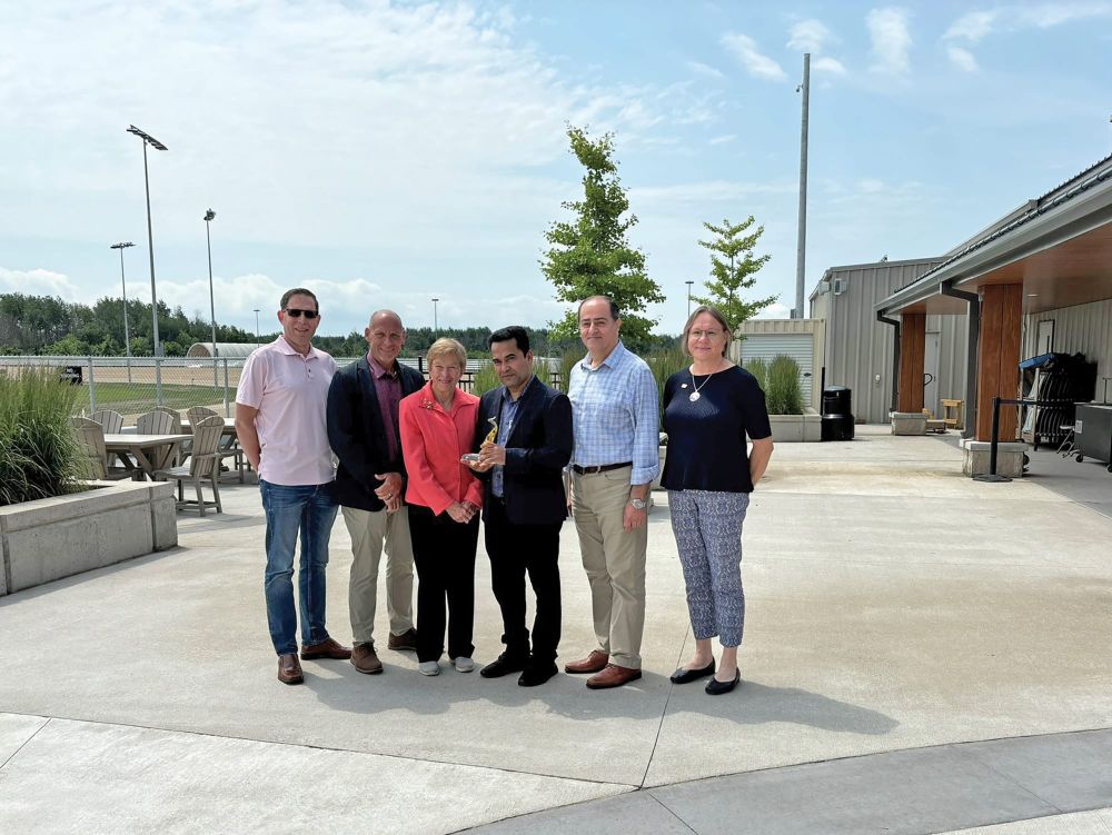 U of G researchers receive award for livestock research post image