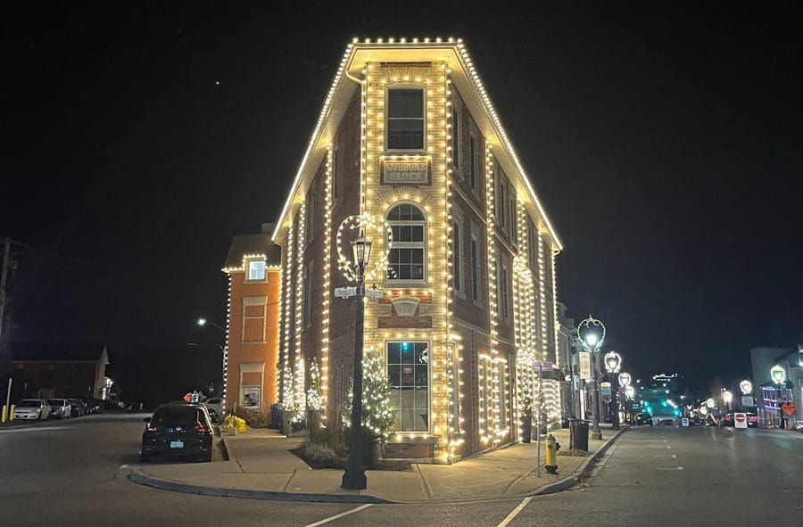 Kat Florence offering beautification grants to downtown Elora businesses for Christmas lights post image