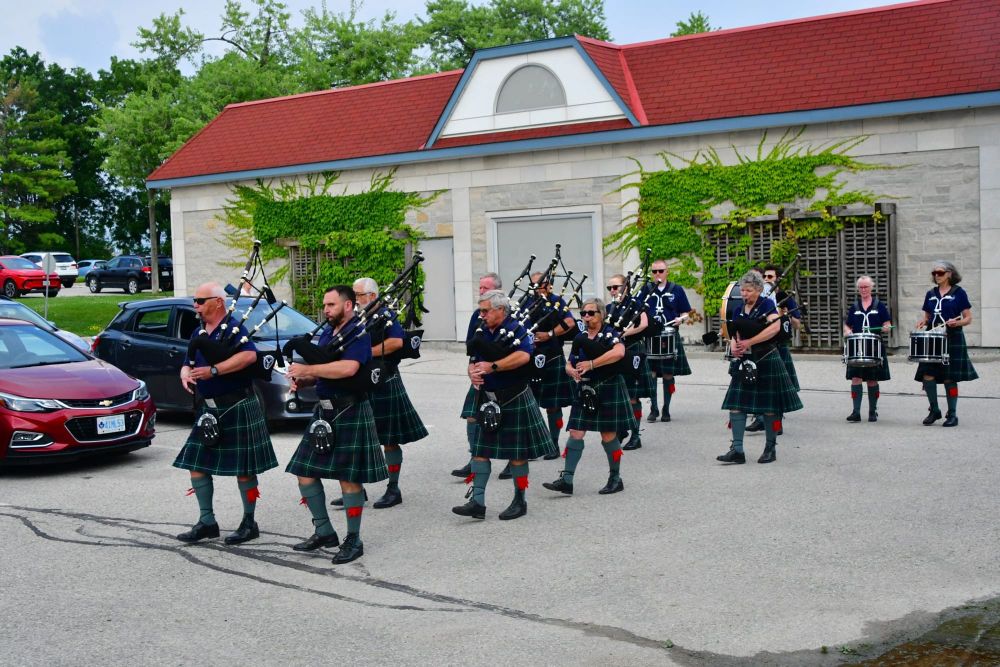 Fergus Pipe Band holds concert at the Wellington County Museum post image
