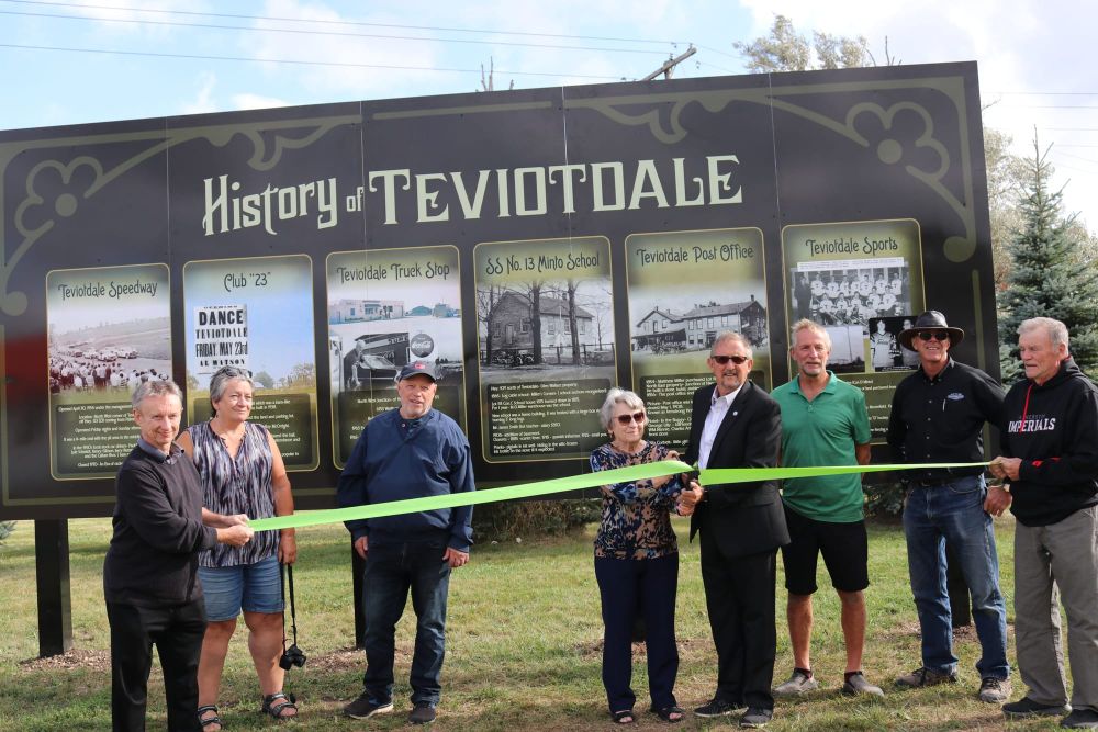 Teviotdale’s new sign highlights six historical features in community post image