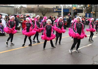 Fergus prepares for Santa Claus parade on Dec. 7 post image