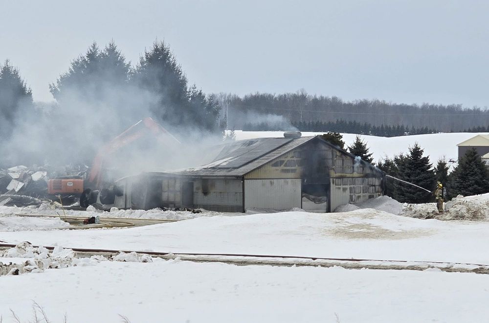 Mapleton chicken barn destroyed by fire post image