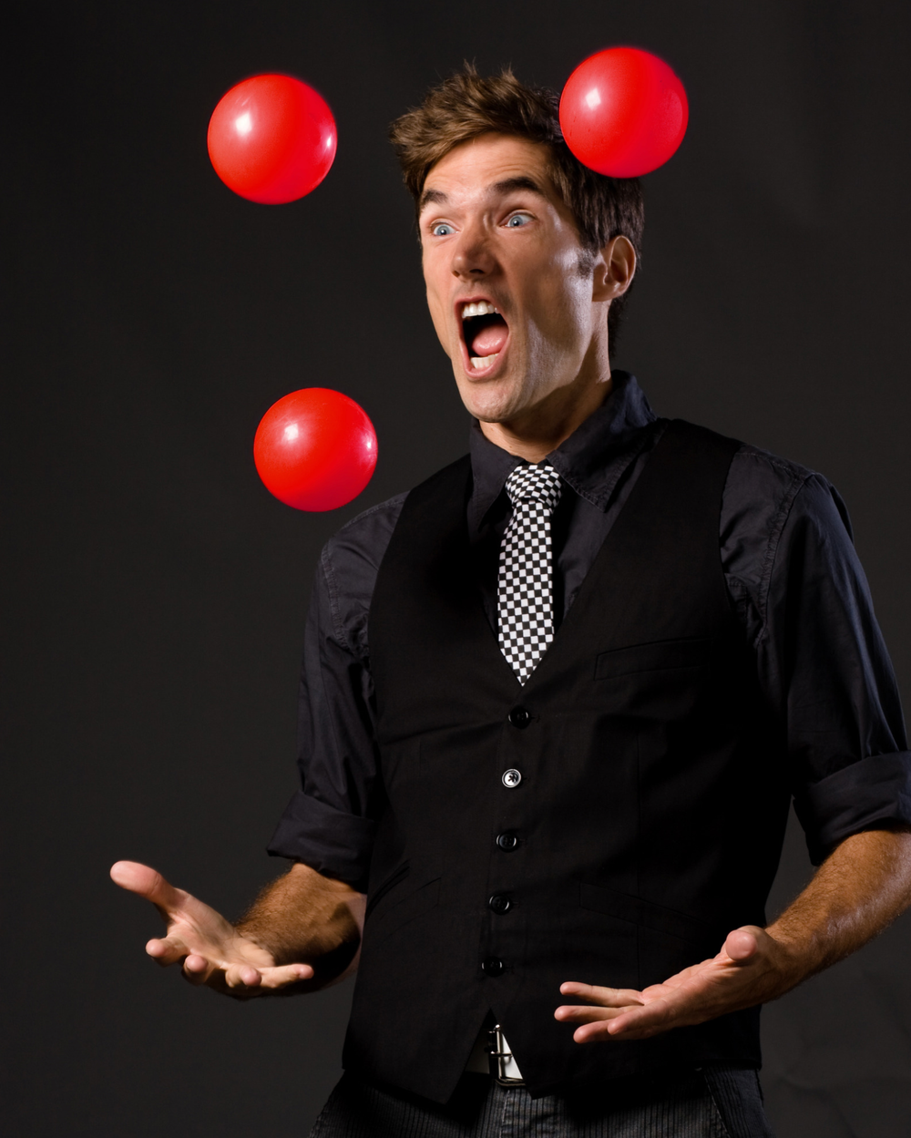 Comedy juggling show coming to Drayton post image