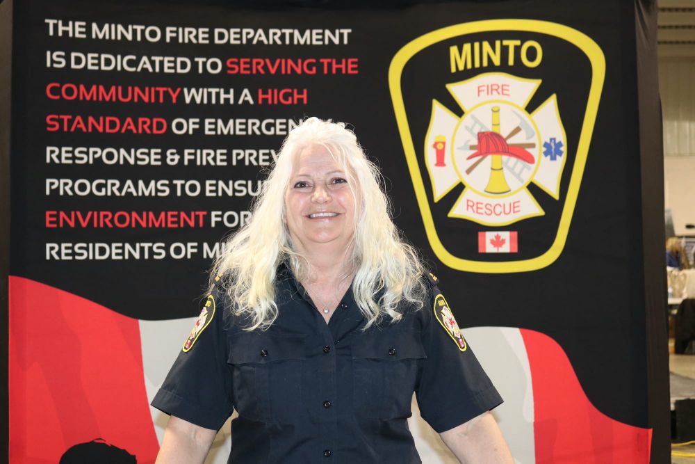 Guests enjoy the Life Outdoors Show at the Clifford and Community Centre post image