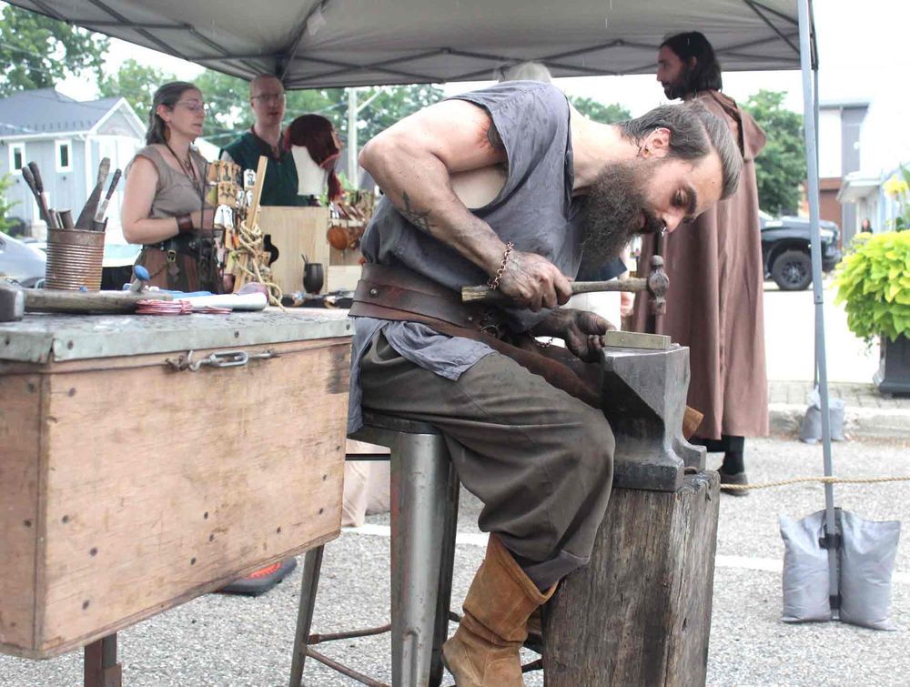 Medieval Faire brought crowds to downtown Fergus July 26 post image