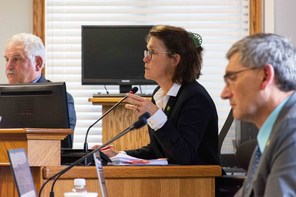 Erin councillor concerned about economy, environment post image