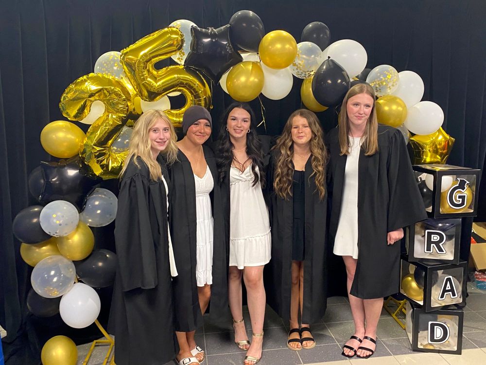 Wellington Heights celebrates class of 2025 at commencement post image