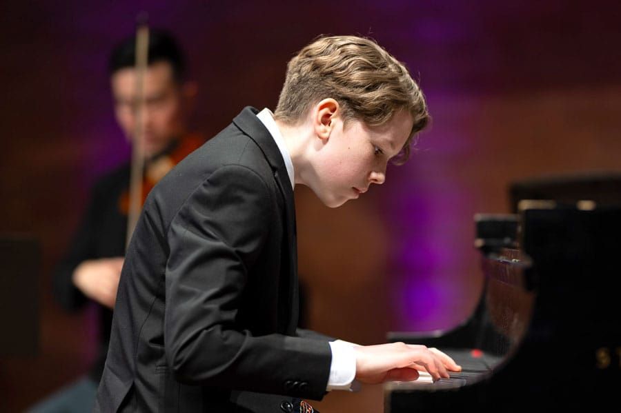 Local piano prodigy wins big at Canadian Music Competition post image