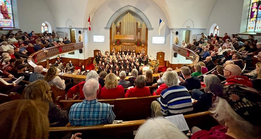 Home for the Holidays Christmas concert drew a record crowd post image