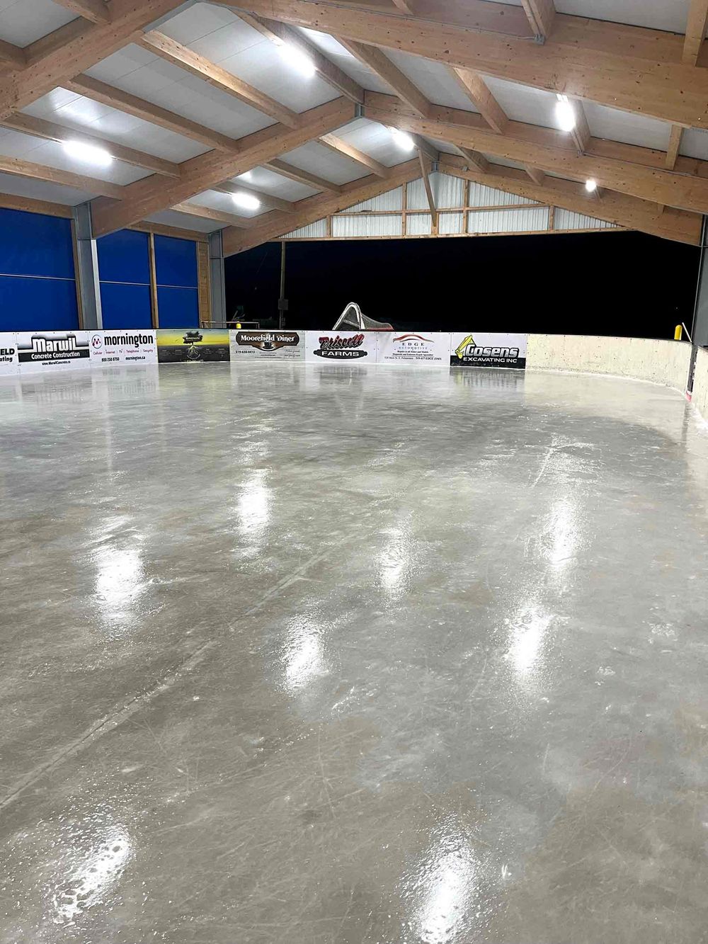 Moorefield Optimists welcome community to outdoor ice rink post image