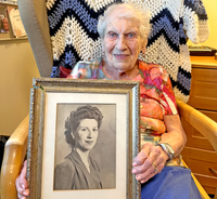 Toronto filmmaker, history teacher visit local Second World War veteran Joan Fuller post image