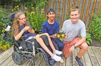 Classmates help Scarlett Dekorte drive with her eyes post image