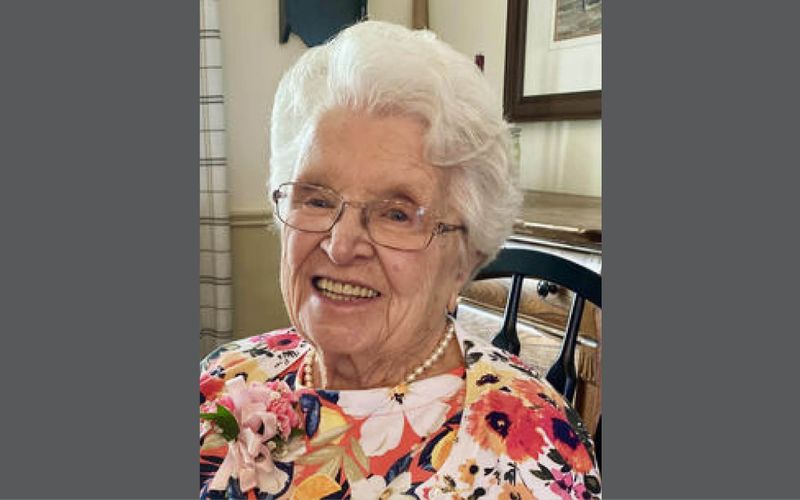 INGLIS, Arlene Marie (née Brown) post image