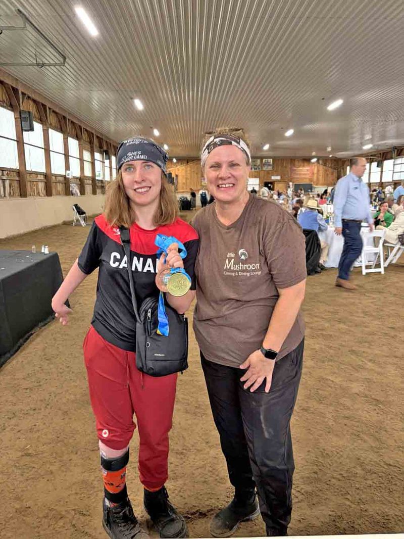 ‘Celebrate Sunrise’ event raises $100,000 for therapeutic riding centre post image