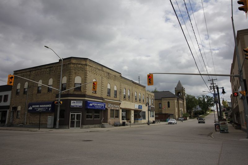 ‘Worth the Detour’ block party, sticker campaign aim to bring people to Drayton’s downtown post image