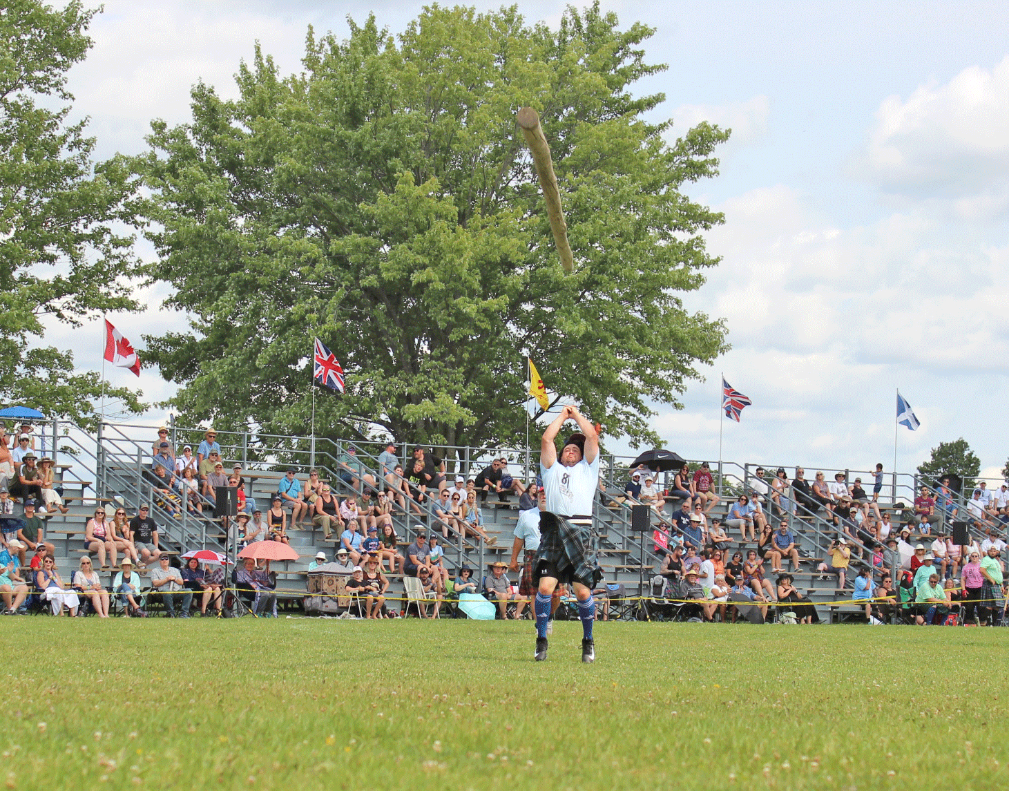 Scottish Festival, Highland Games draws 26,500 people to Fergus post image