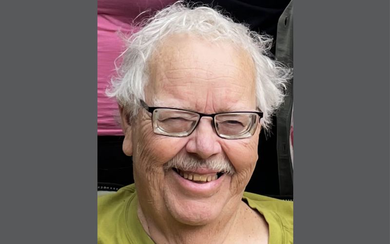 CHAPMAN, Robert Lawrence ‘Larry’ post image
