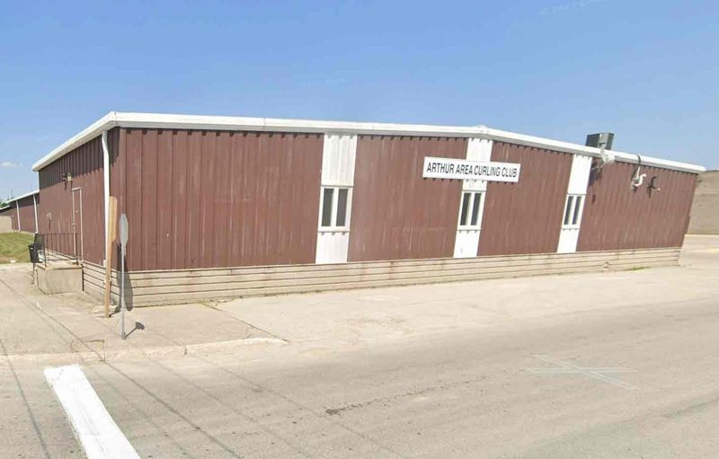 Arthur curling club receives over $250,000 in funding to replace floor post image