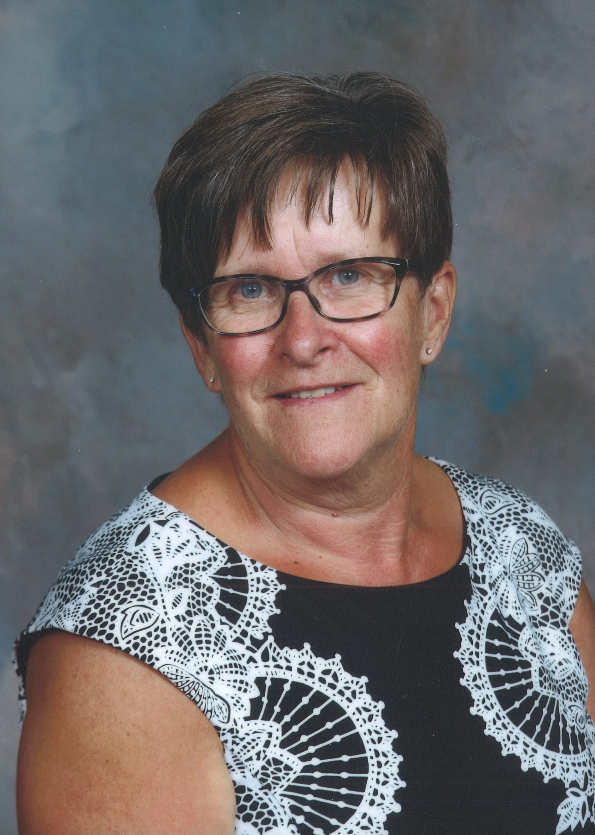 VAN DER NEUT, Tineke