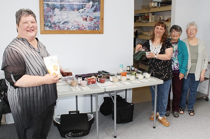 Merry Makers enjoy treats at meeting, members learn zone rallies are ending