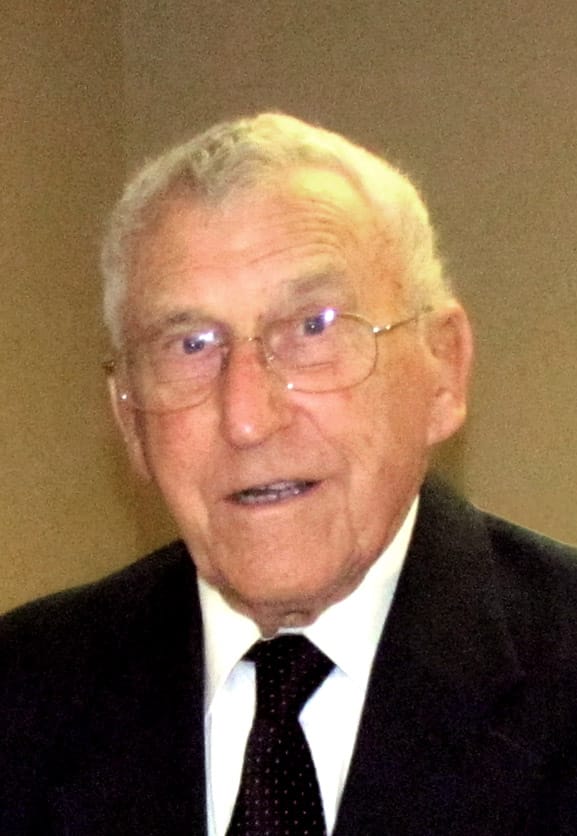 MCKINNON, Stuart Malcolm