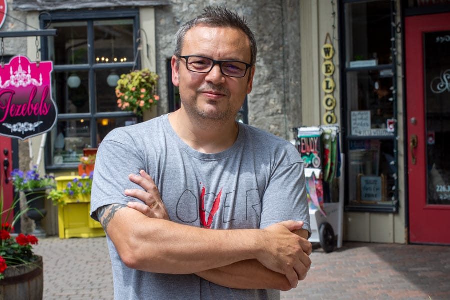 Elora author writing comic book adaptation for Stephen and Owen King novel Sleeping Beauties