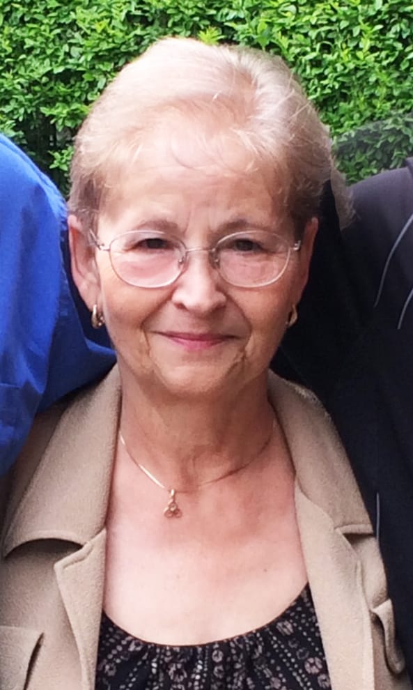 MCCORKINDALE, Linda Marlow (Nee Jones)
