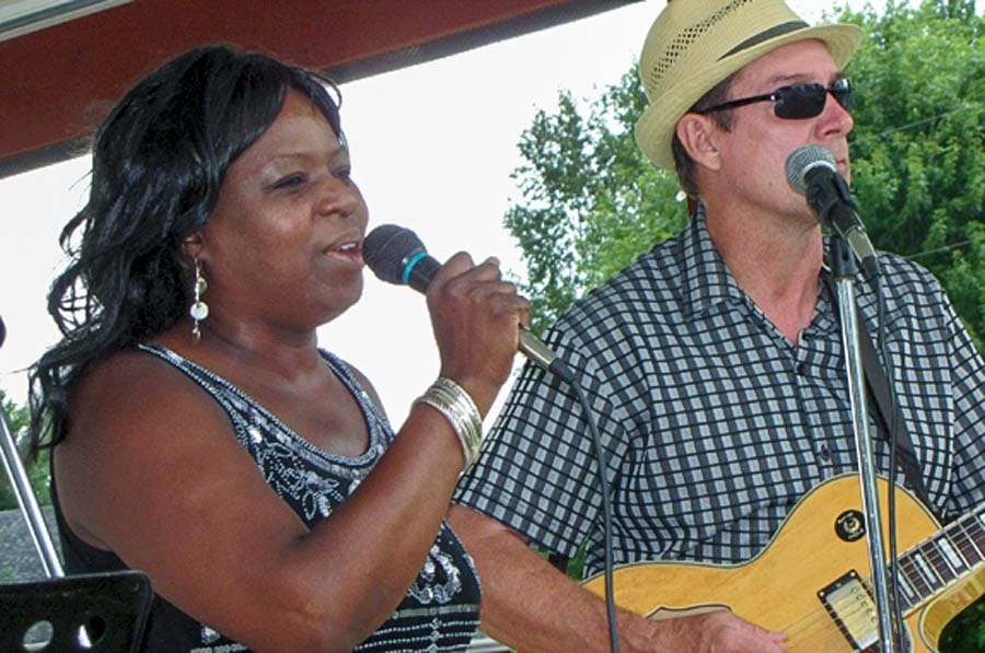 Braithwaite, Whiteley to perform in Aboyne