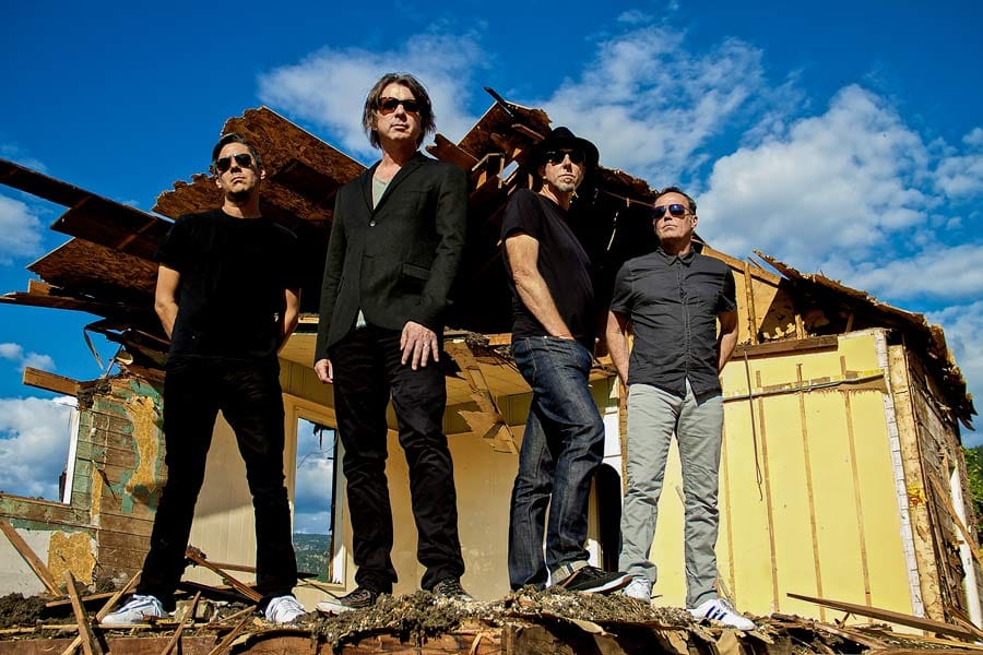 Legendary band performs acoustic and electric sets at River Run Centre