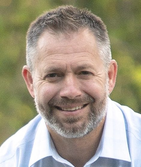 Warden supports province's decision to seek feedback on municipal codes of conduct